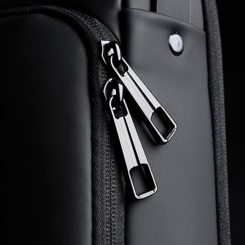 Mochila Anti-Furto com Senha USB Slim SafeBag